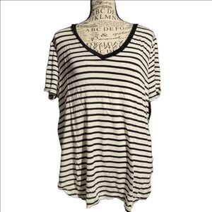 Redy Brand Black and off white short sleeved top size large Womens